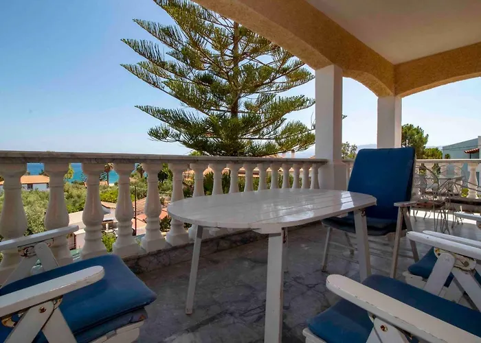 Апартаменты Laconian Collection #mavrovouni By The Sea# *